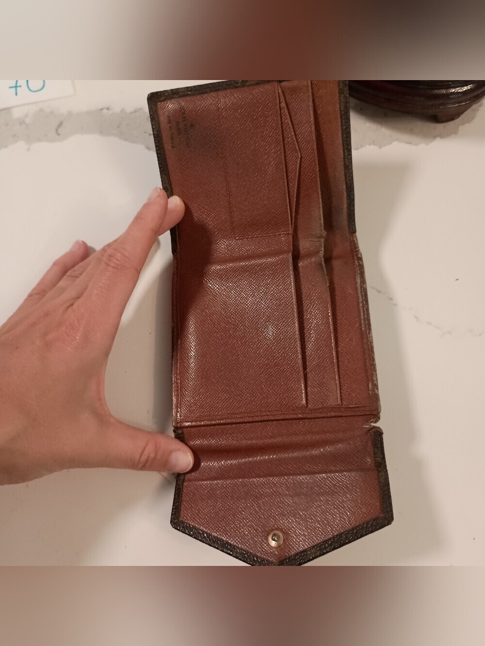 Louis Vuitton Vintage Monogram Elise Trifold Wallet - Picture 9 of 13